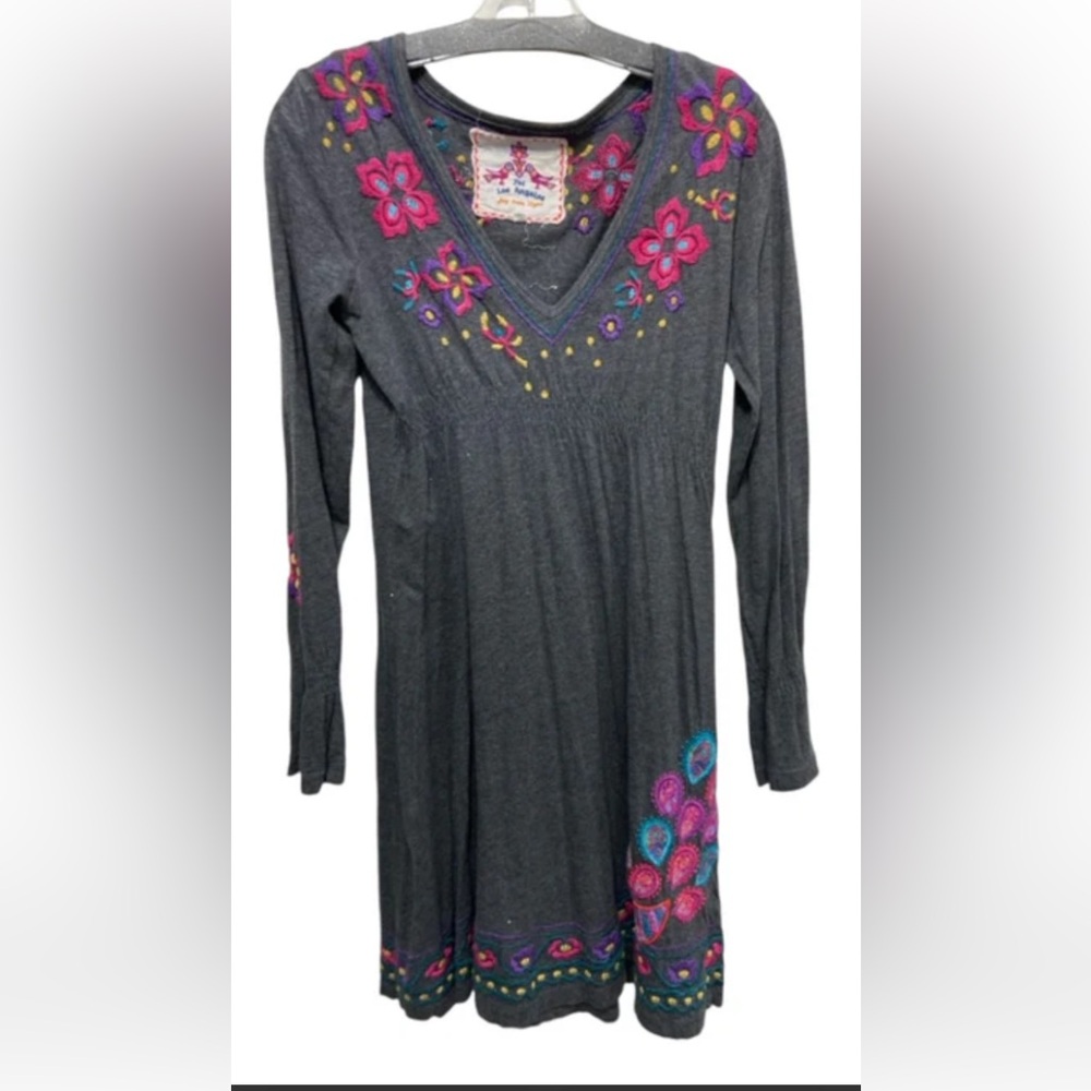 Johnny Was gray cotton v neck boho dress with embroidery, XS, great  condition